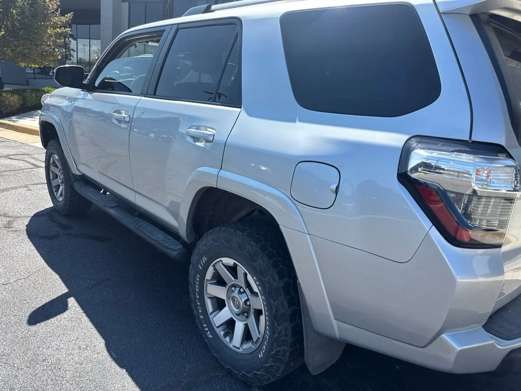 Used 2016 Classic Silver Metallic Toyota Trail image 7