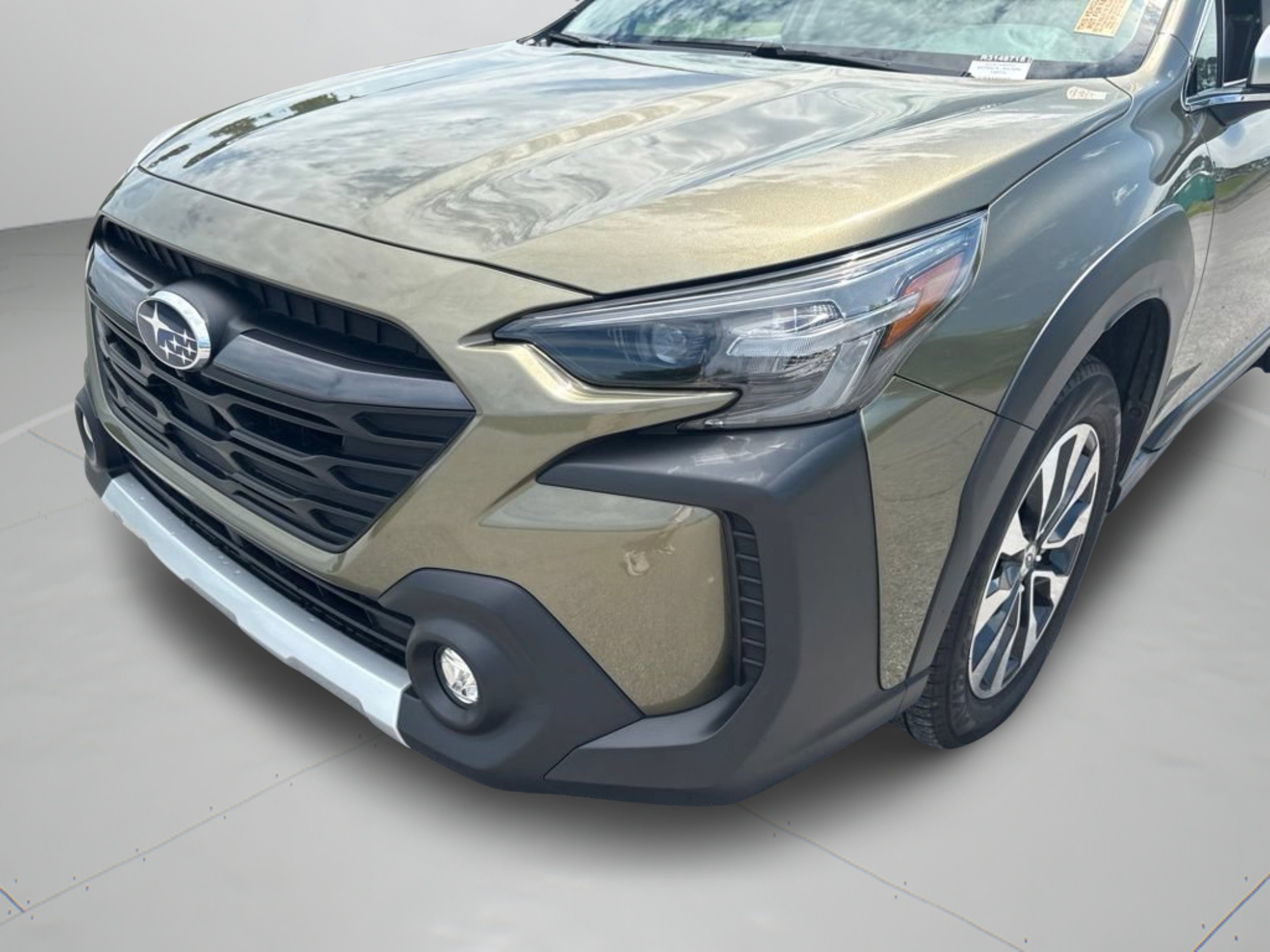 Used 2024 Autumn Green Metallic Subaru Touring image 28