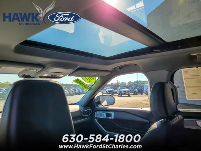 Certified Used 2022 Star White Ford Limited image 38