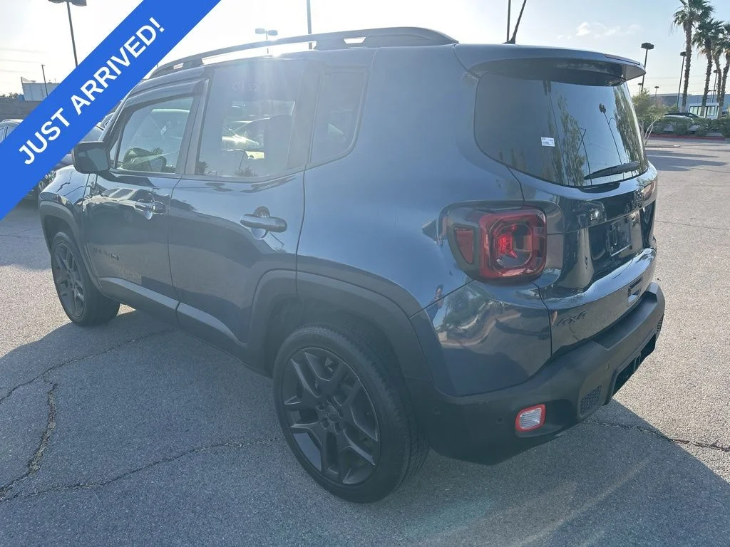 Used 2021 Slate Blue Jeep Latitude image 4