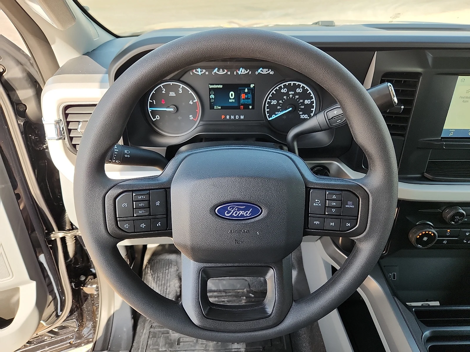 New 2027 Agate Black Metallic Ford XLT image 21