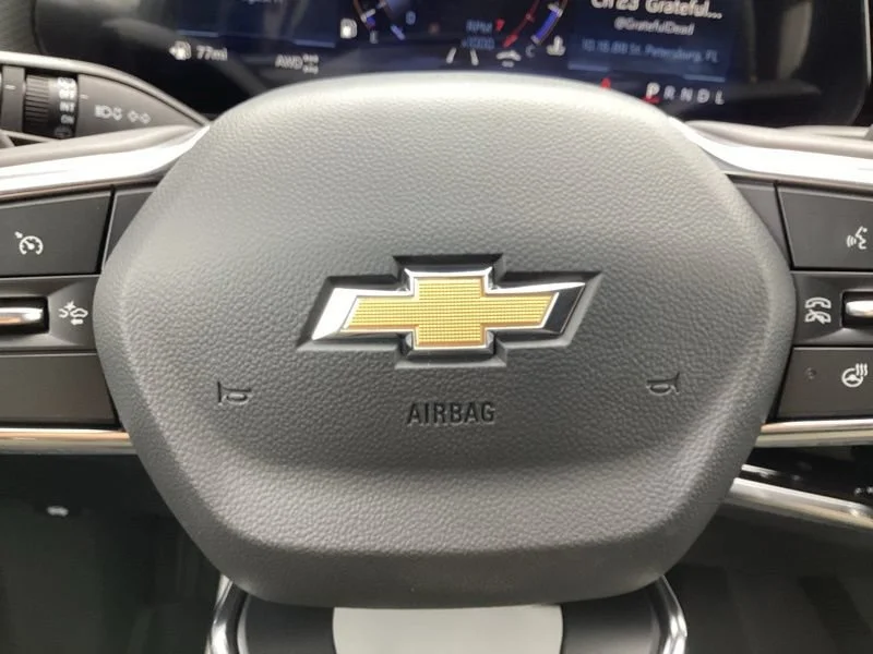 2027 Chevrolet Equinox LT - Photo 31