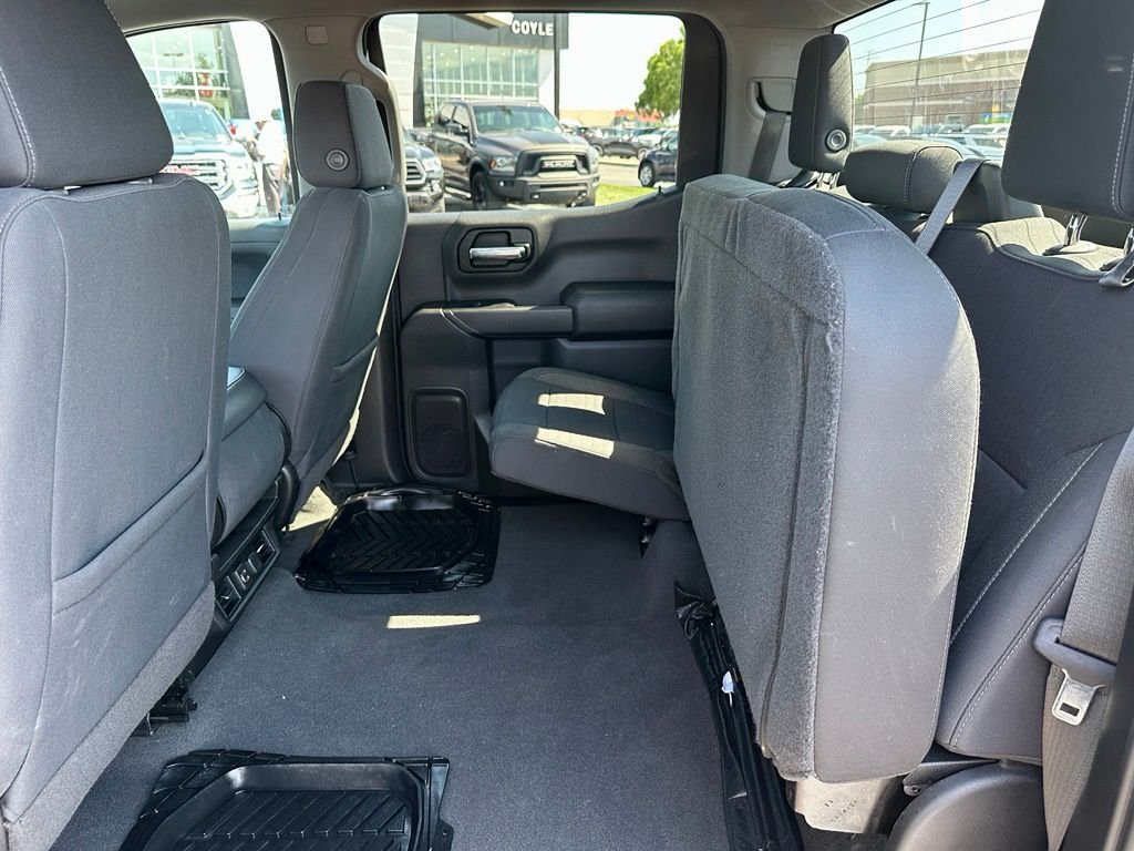 Used 2021 Black Chevrolet LT image 19