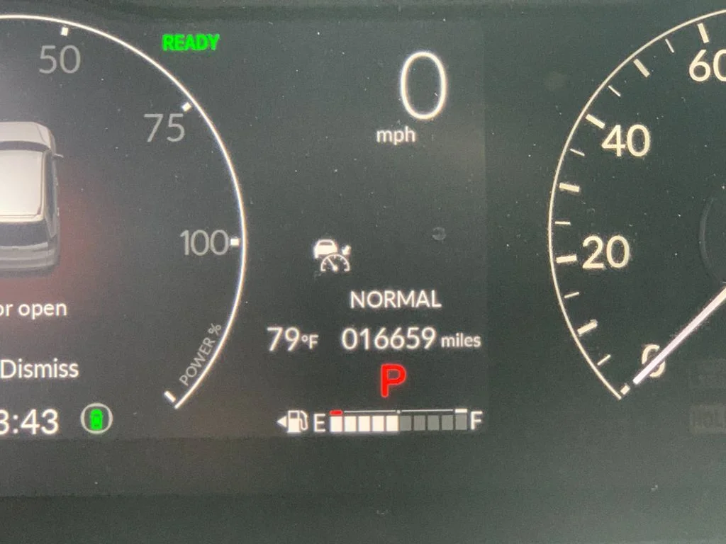 Used 2025  Honda Sport Touring image 32