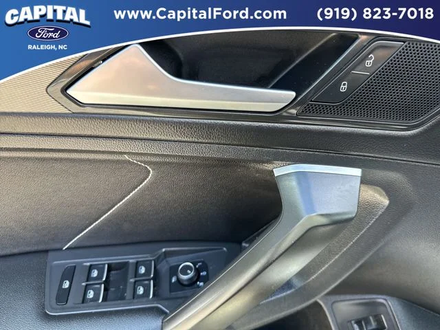 Used 2024 Gray Volkswagen 2.0T SE image 21