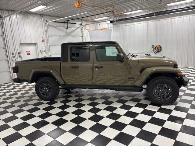 New 2026 41 Exterior Paint Jeep Sport S image 3