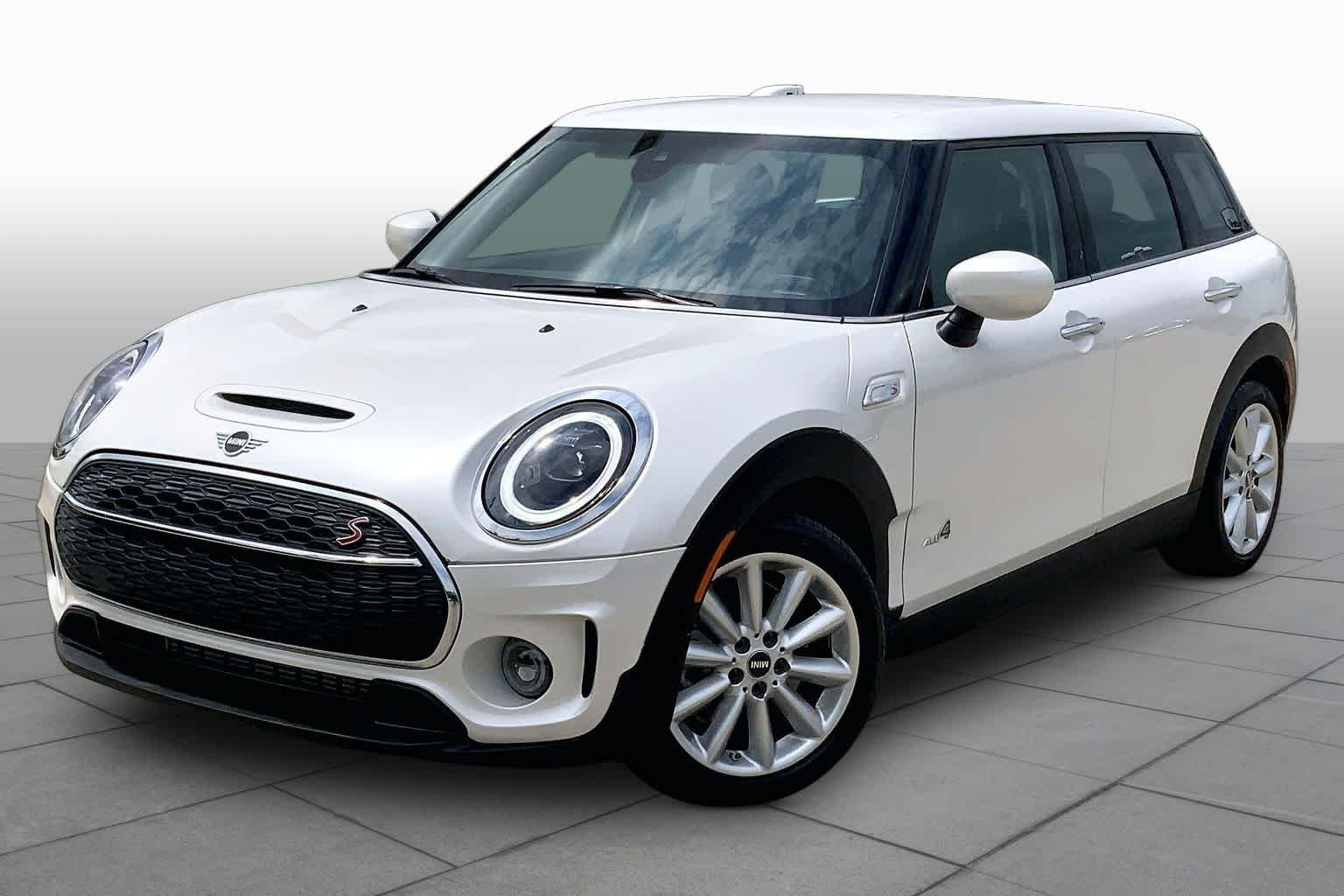 2024 MINI Clubman Cooper S ALL4's photo