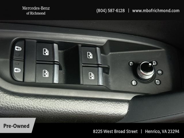 Used 2025  Audi 45 S line Premium image 22