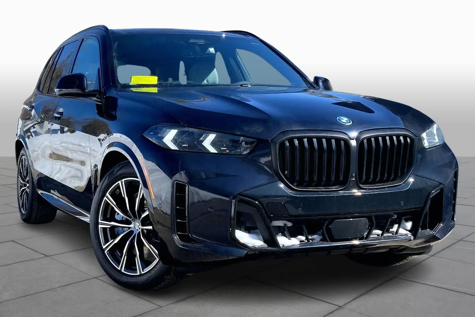 Used 2026 Carbon Black Metallic BMW xDrive50e image 2