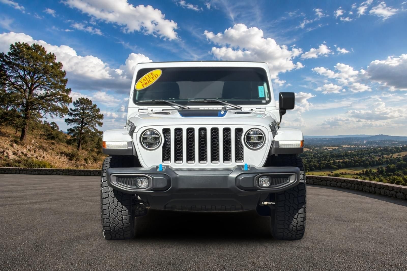 Used 2022 Bright White Clearcoat Jeep Unlimited Rubicon 4xe image 10