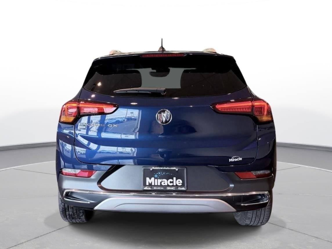 Used 2023 Sapphire Metallic Buick Essence image 17
