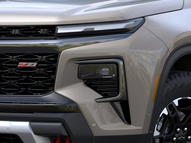 New 2027 Sandstone Gray Chevrolet Z71 image 10