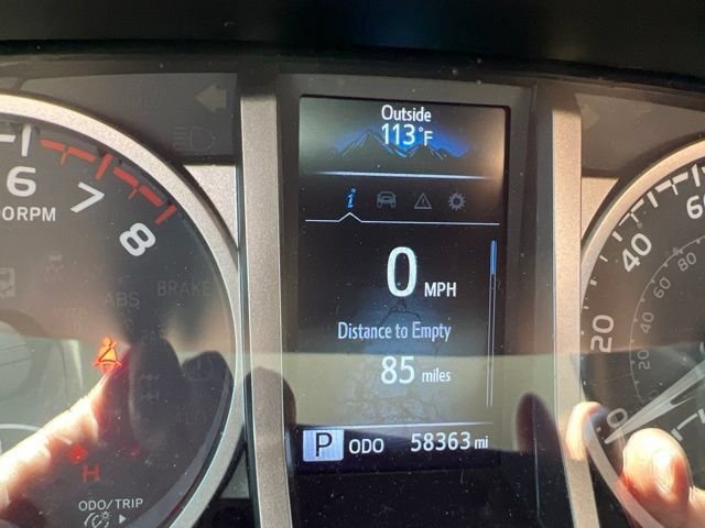 Used 2021 White Toyota SR5 image 11