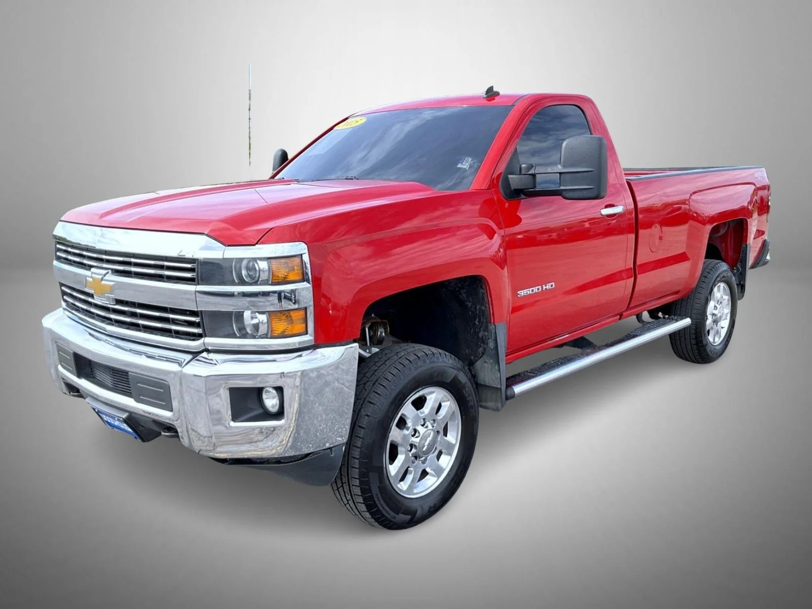 Used 2015 Red Chevrolet LT image 1