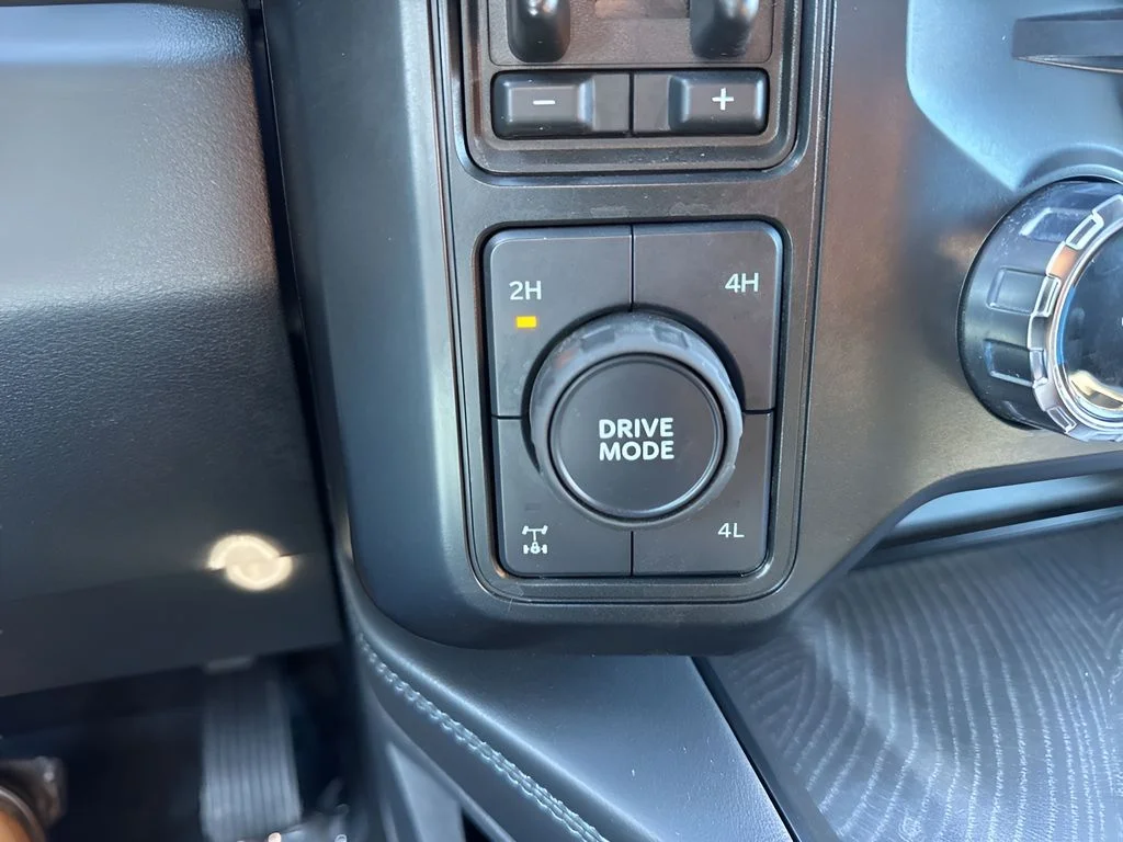 Used 2025 Black Ford Platinum image 26