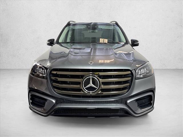 New 2026 Selenite Grey Metallic Mercedes-Benz GLS 450 image 32