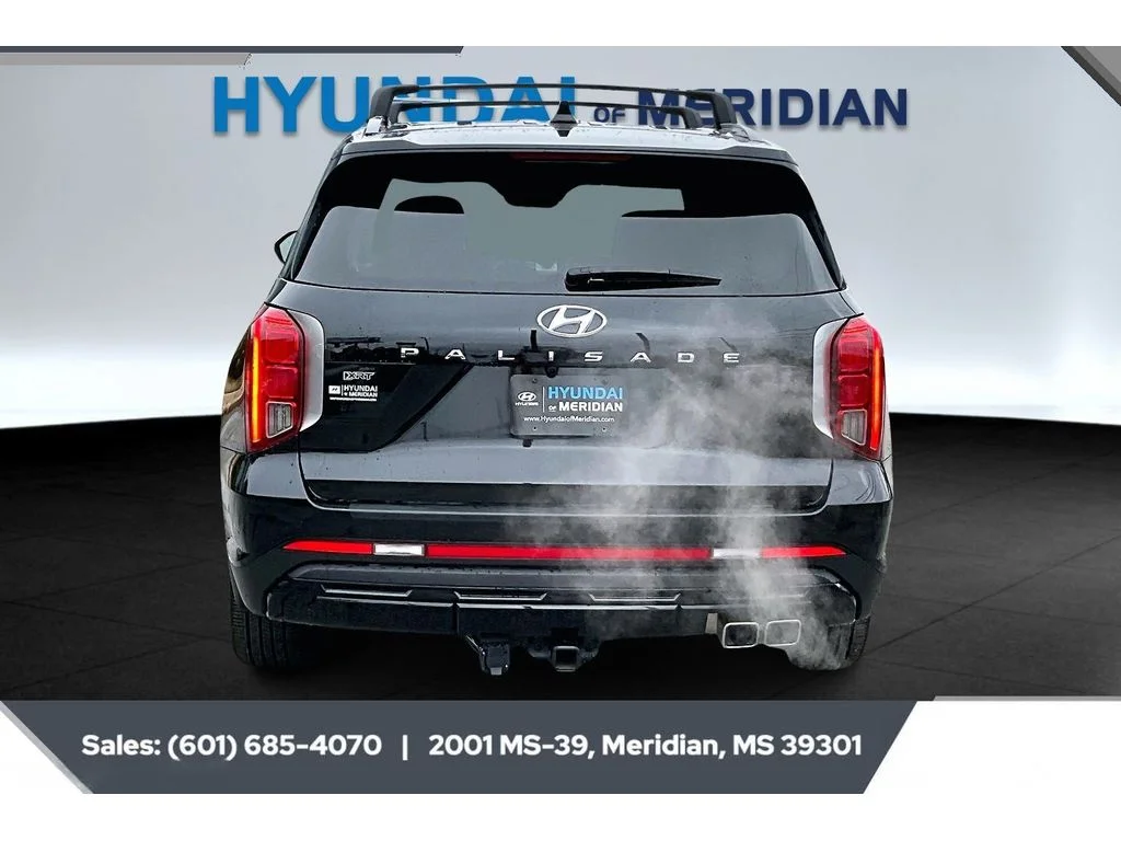 Used 2025 Abyss Black Pearl Hyundai XRT image 4