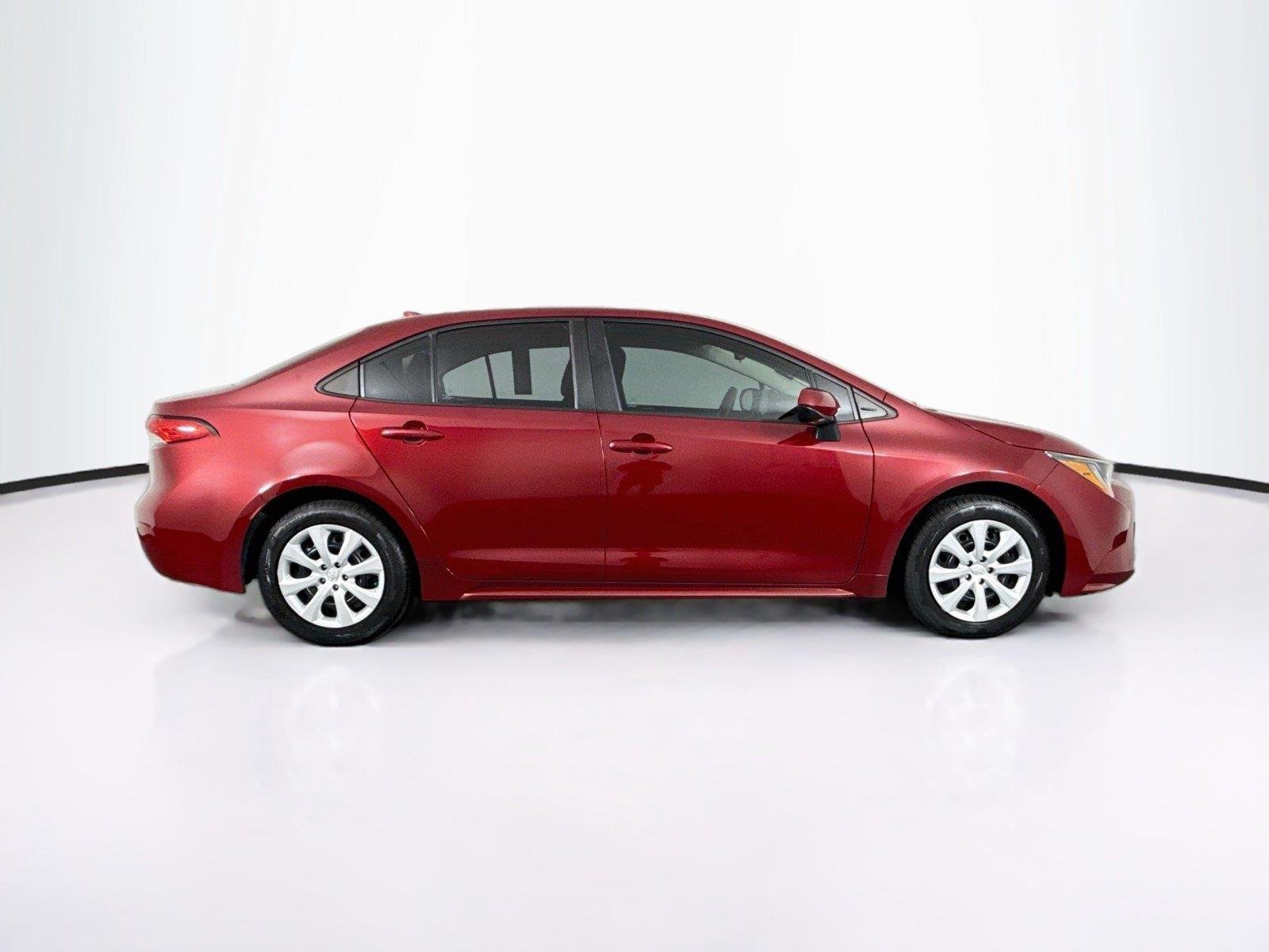 Certified Used 2022 Ruby Flare Pearl Toyota LE image 9