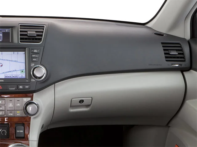 Used 2013 Magnetic Gray Metallic Toyota Limited image 15