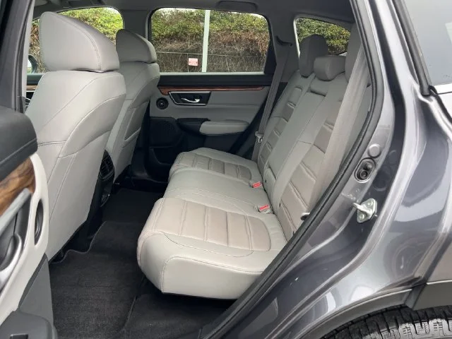 Used 2018 Modern Steel Metallic Honda EX-L image 13