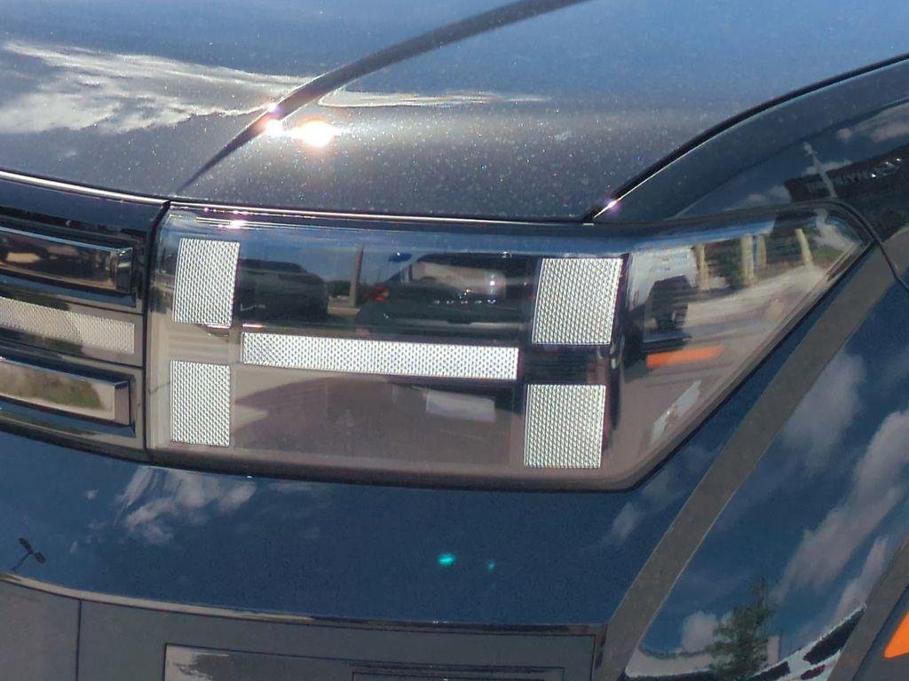 New 2026 Black Hyundai Limited FWD image 10