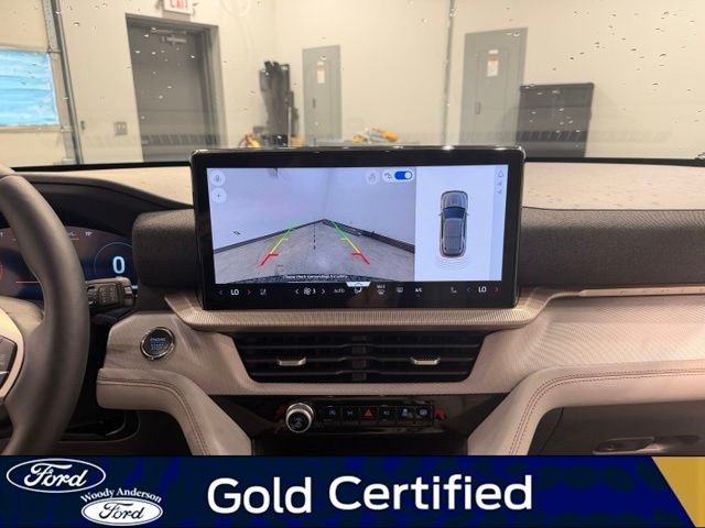 Certified Used 2025 Star White Ford Active image 16