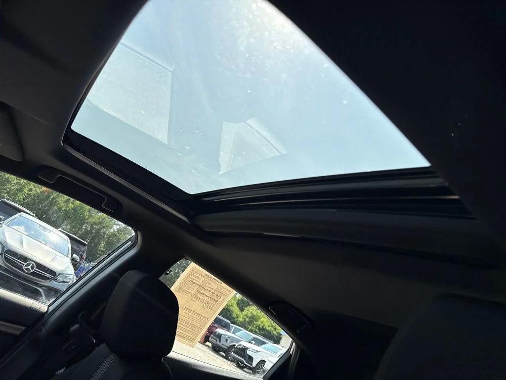 Used 2021  Honda EX image 4