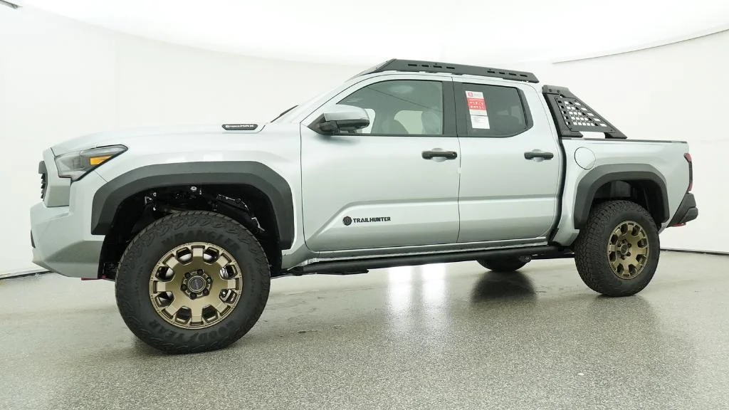 New 2026 Celestial Silver Metallic Toyota Trailhunter image 7
