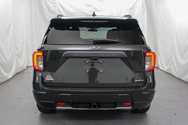 Used 2022 Green Ford Timberline image 6
