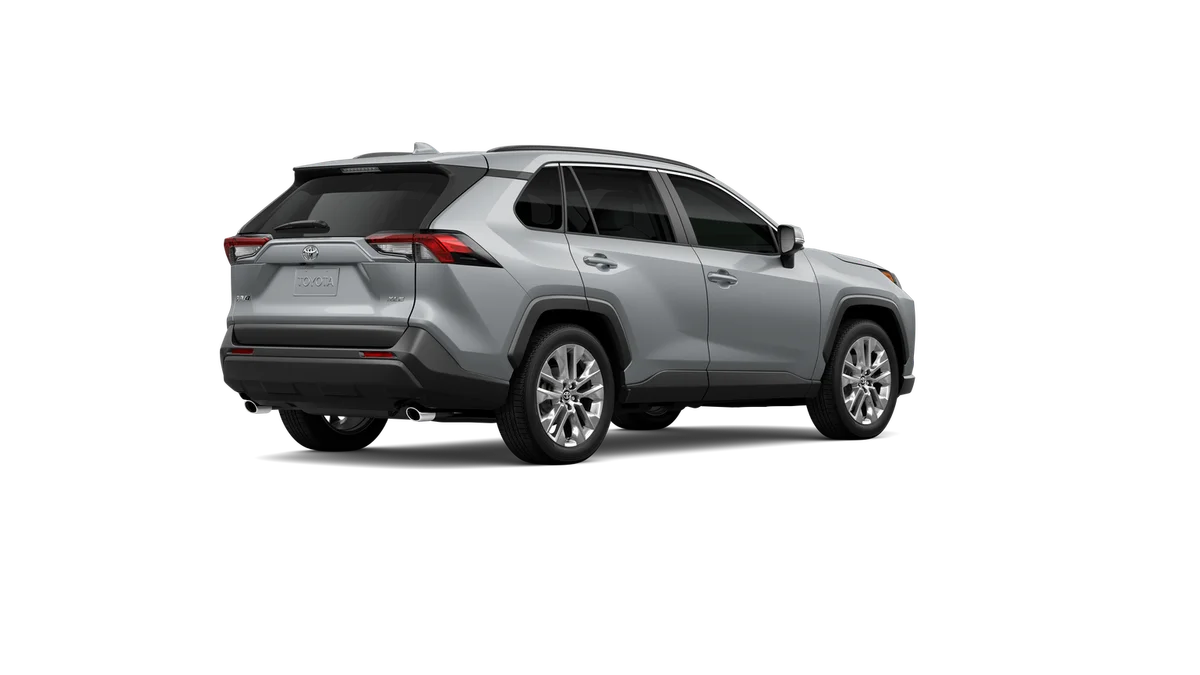 Certified Used 2025 Silver Toyota XLE Premium image 37