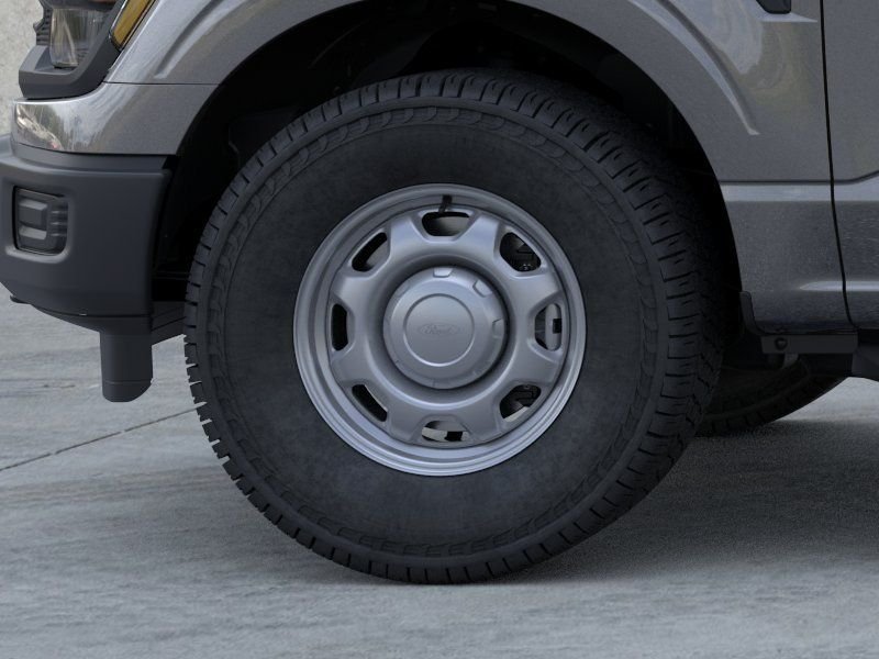 New 2026 Gray Ford XL image 19