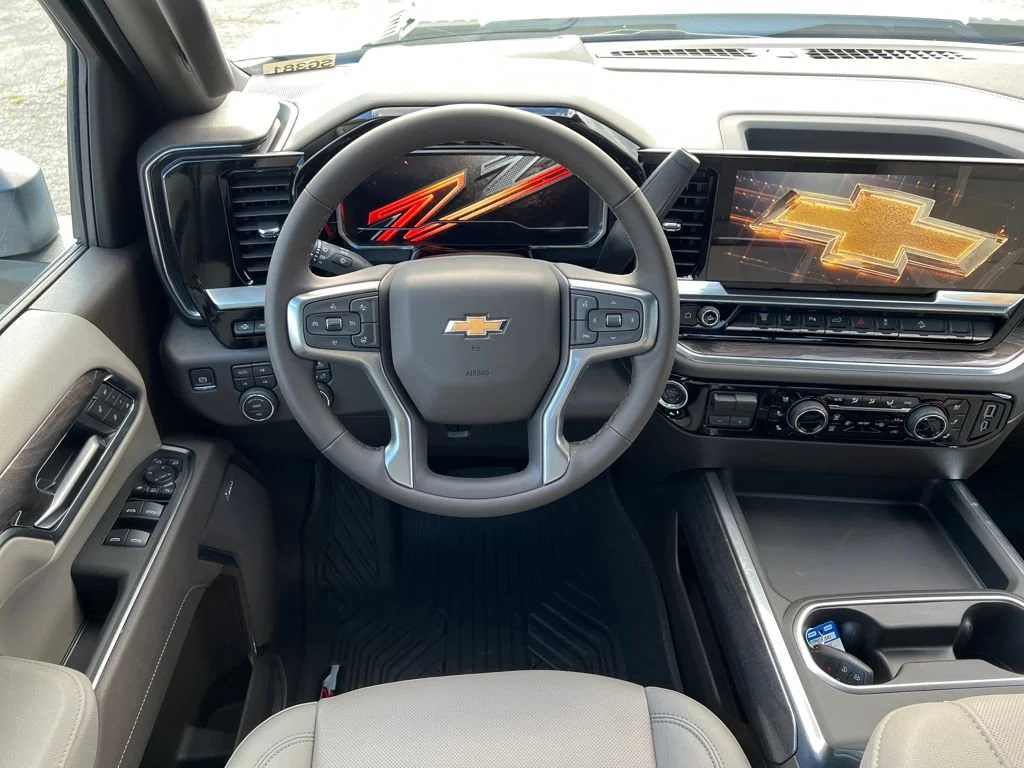 2025 Chevrolet Silverado 2500 HD LTZ - Photo 12