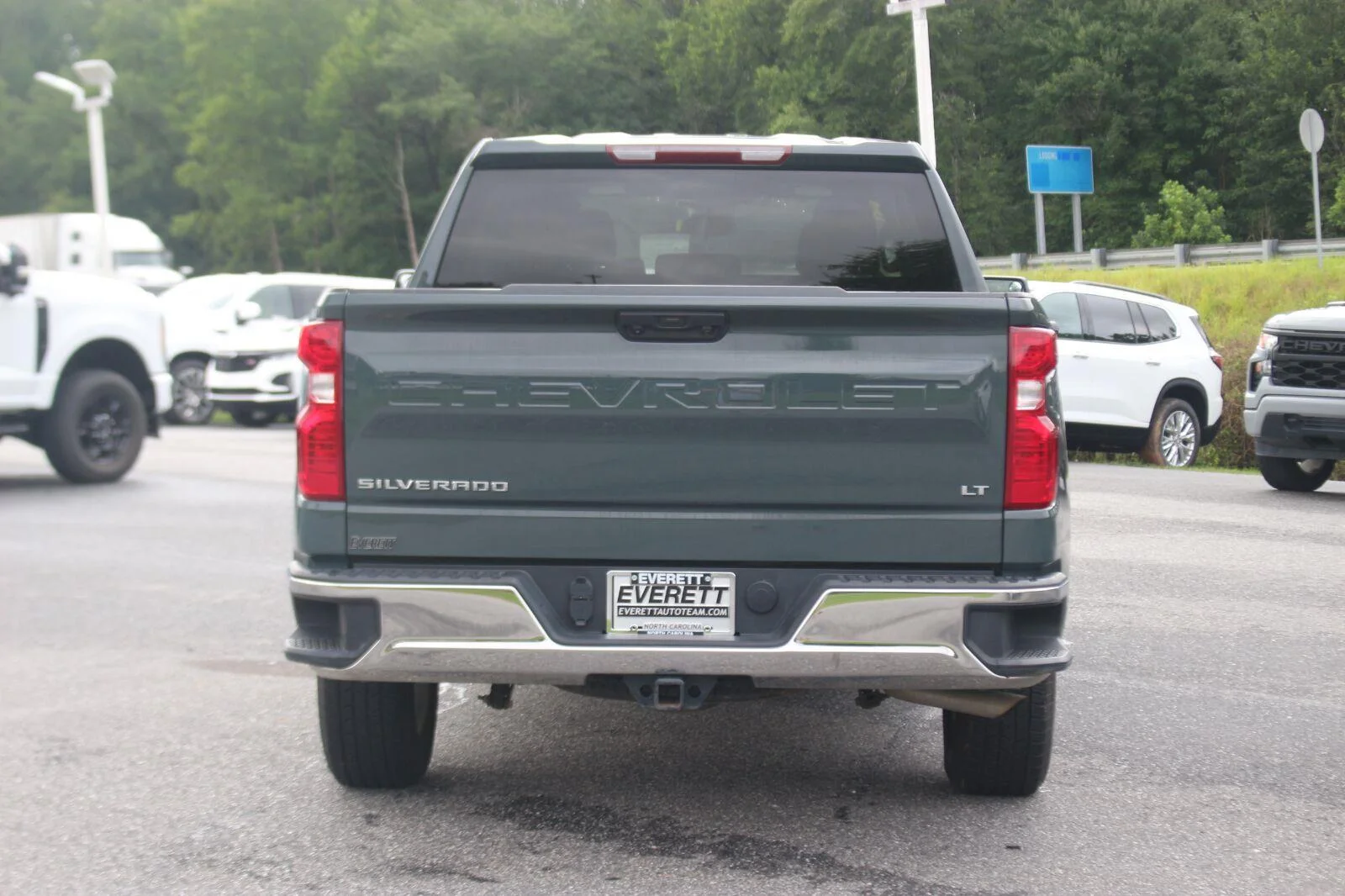 Used 2025 Cypress Gray Chevrolet LT image 6