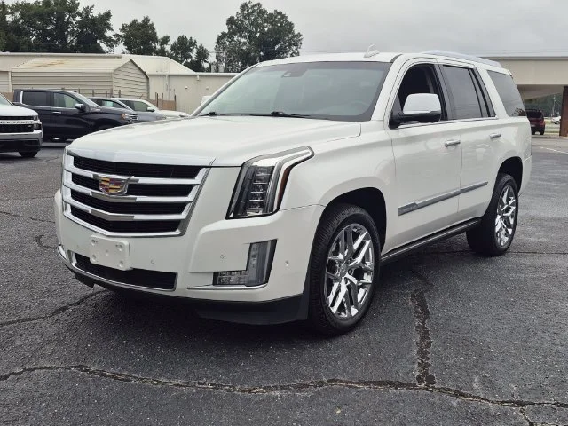 Used 2018 White Cadillac Premium Luxury image 7