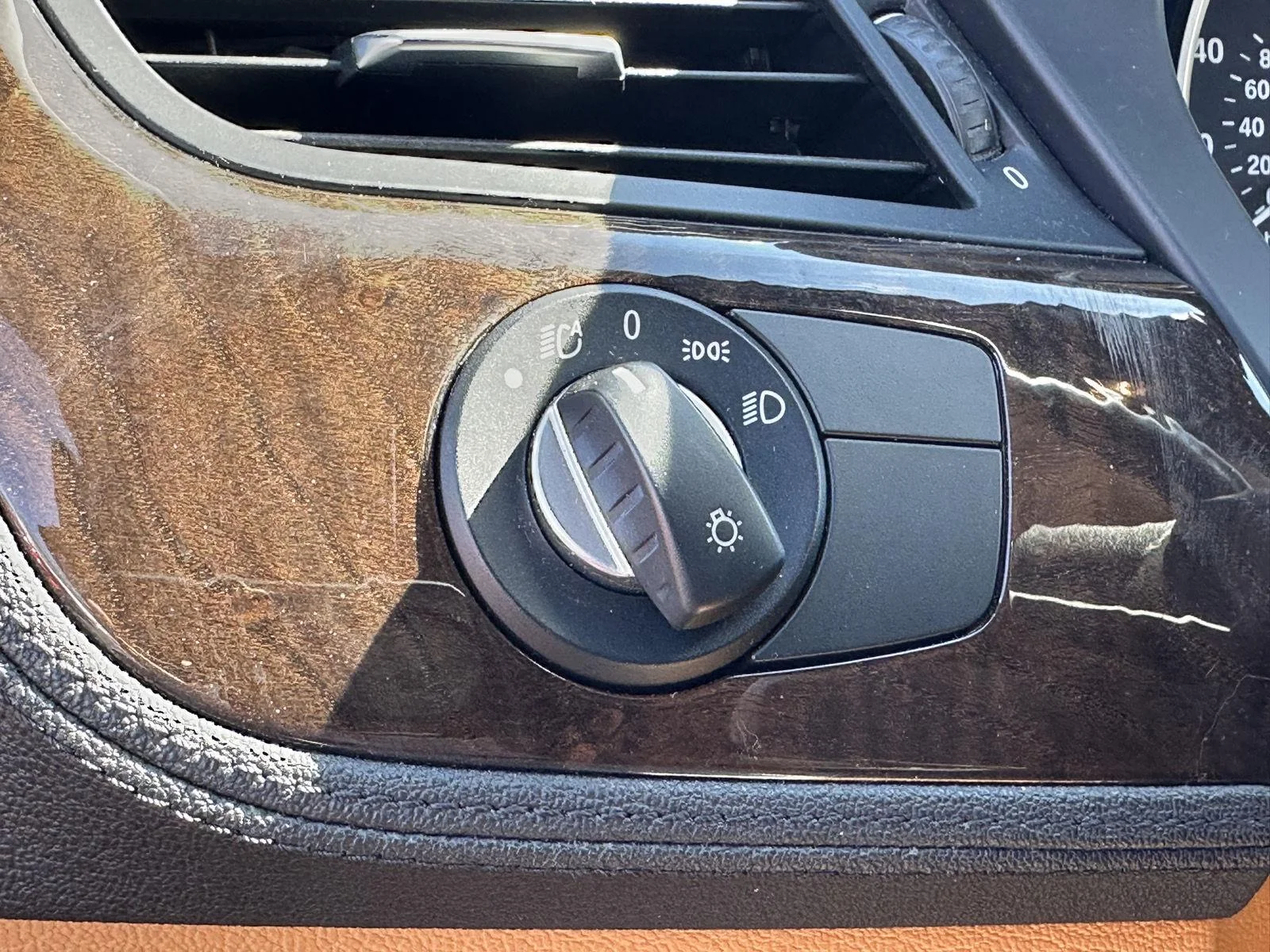 Used 2011 Black Sapphire Metallic BMW sDrive30i image 28