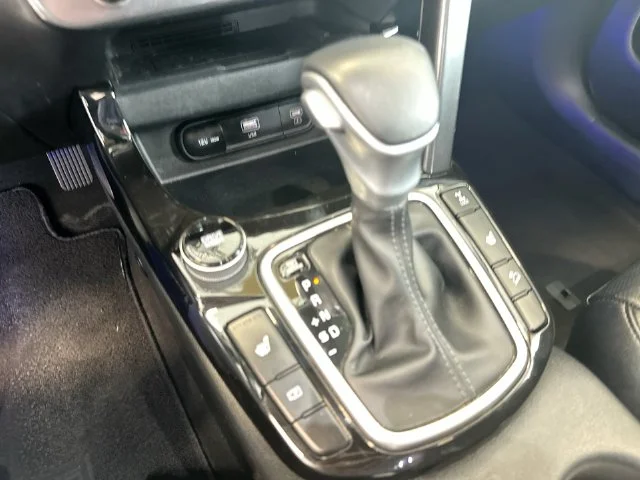 Certified Used 2024 Blue Kia EX image 31