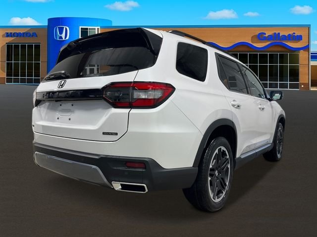 New 2026 Platinum White Pearl Honda Touring image 5