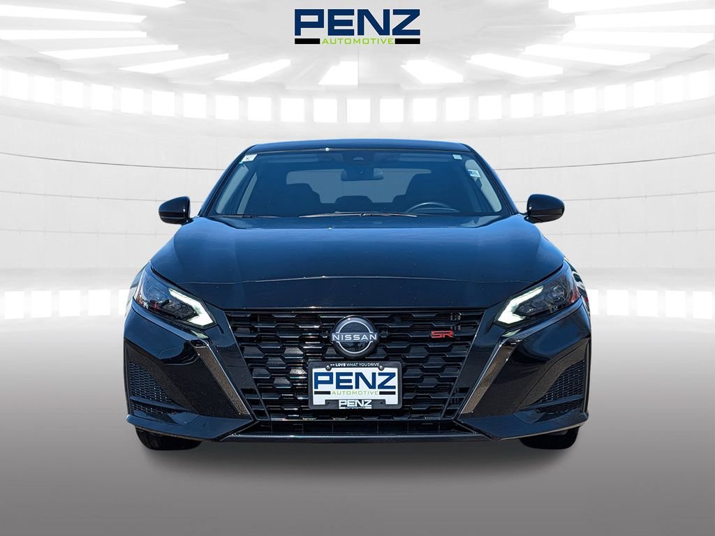 Used 2025 Nissan Altima SR with VIN 1N4BL4CV6SN327920 for sale in Rochester, Minnesota