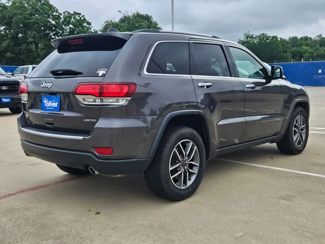Used 2020 Granite Crystal Clearcoat Metallic Jeep Limited image 4