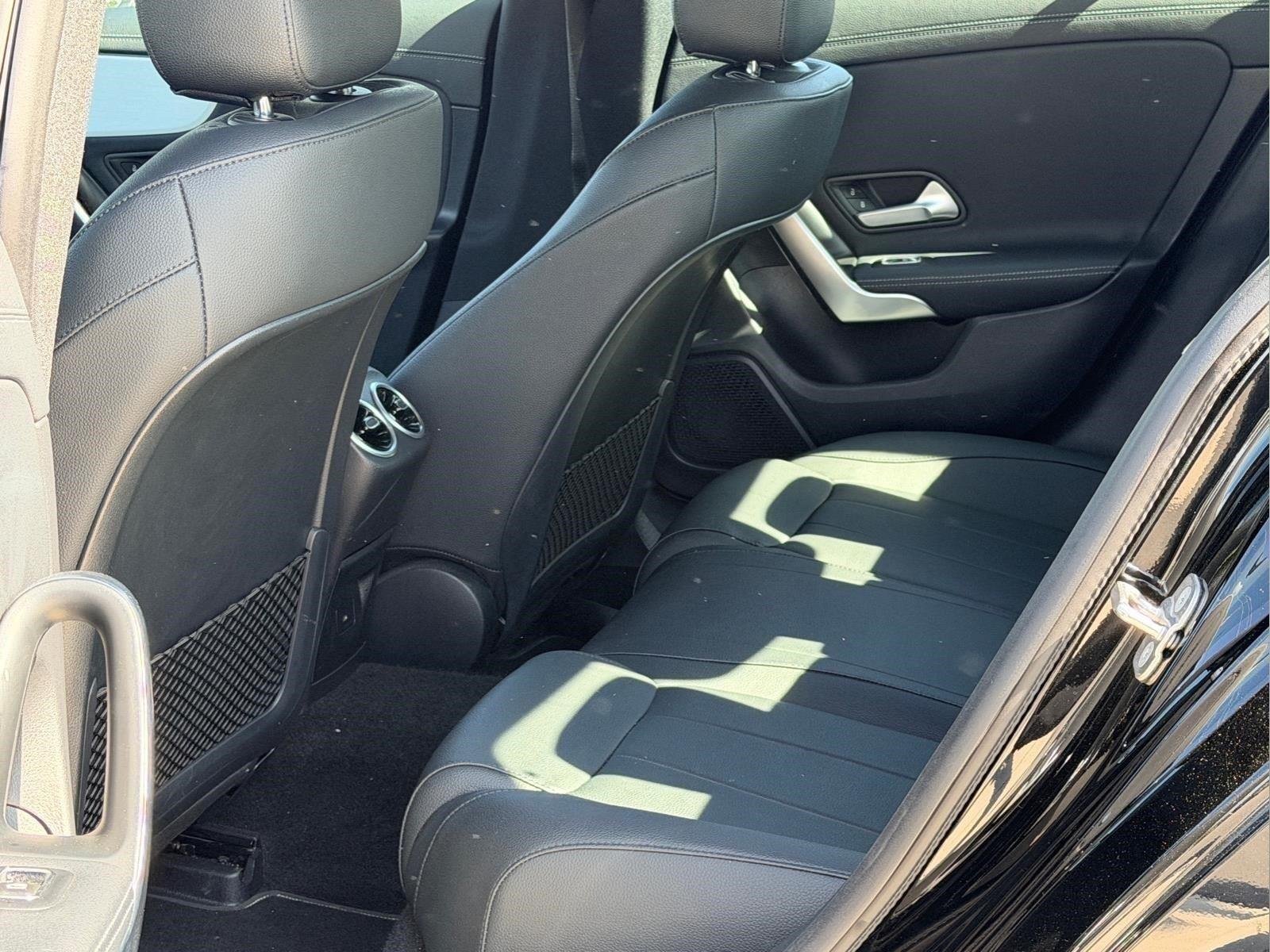 Used 2025  Mercedes-Benz CLA 250 image 21