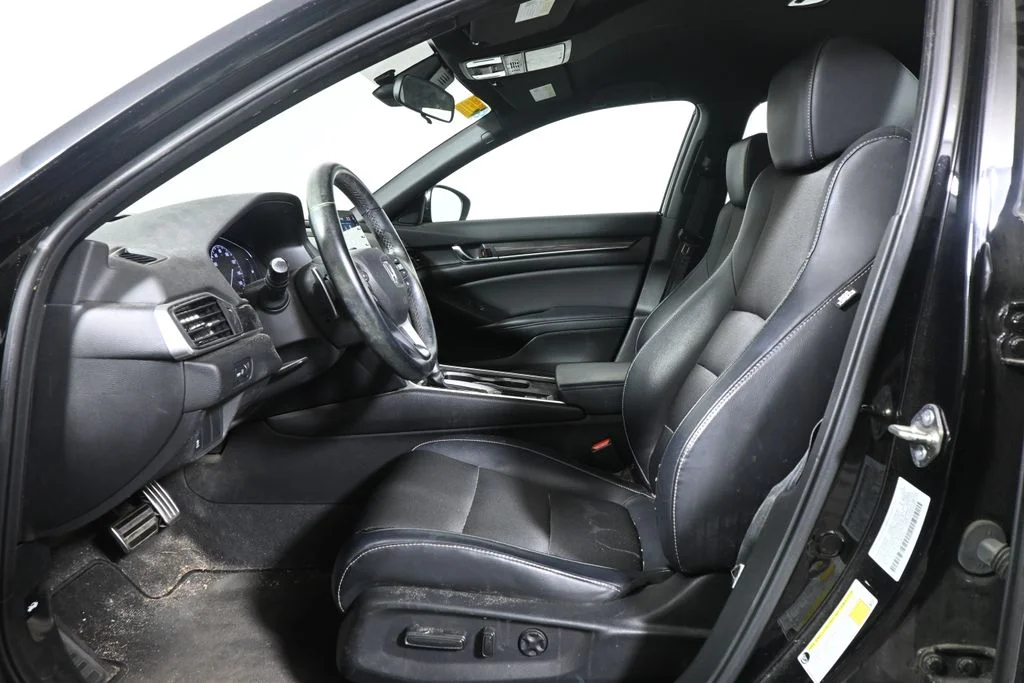Used 2018 Black Honda Sport image 3