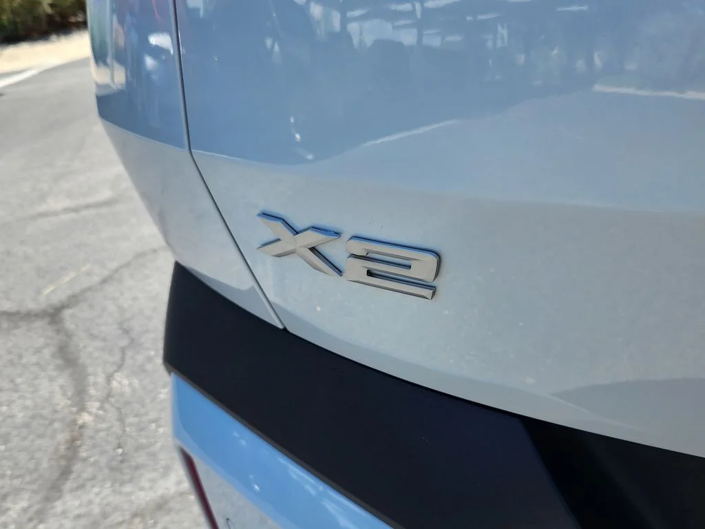2025 BMW X2 28i - Photo 28
