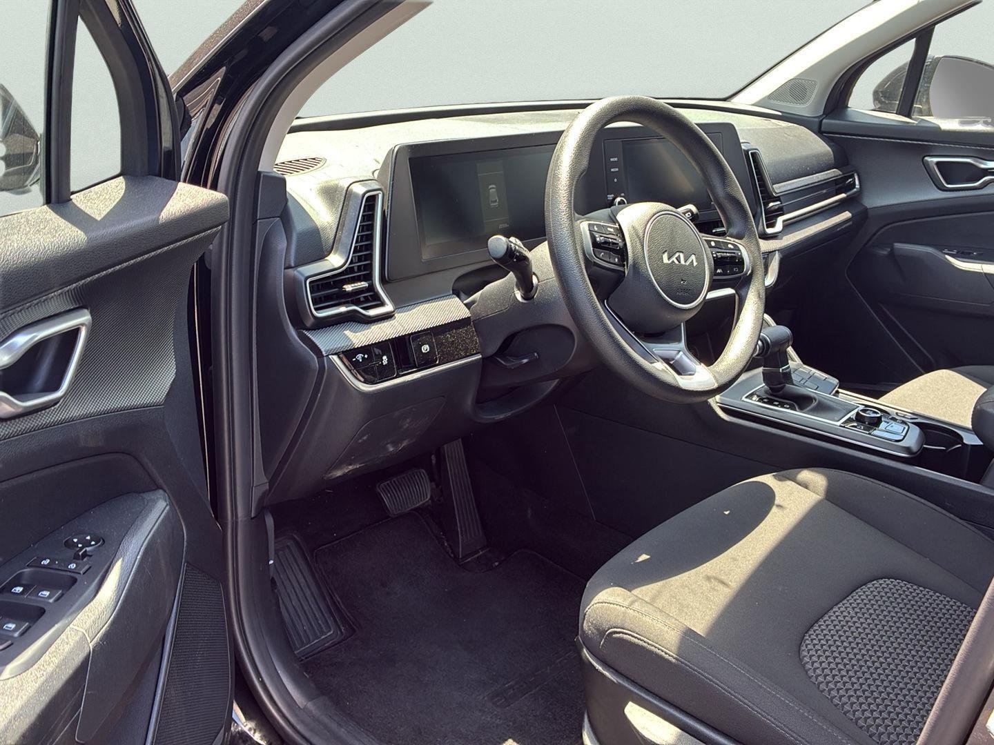 Used 2025 Ebony Black Kia LX image 11