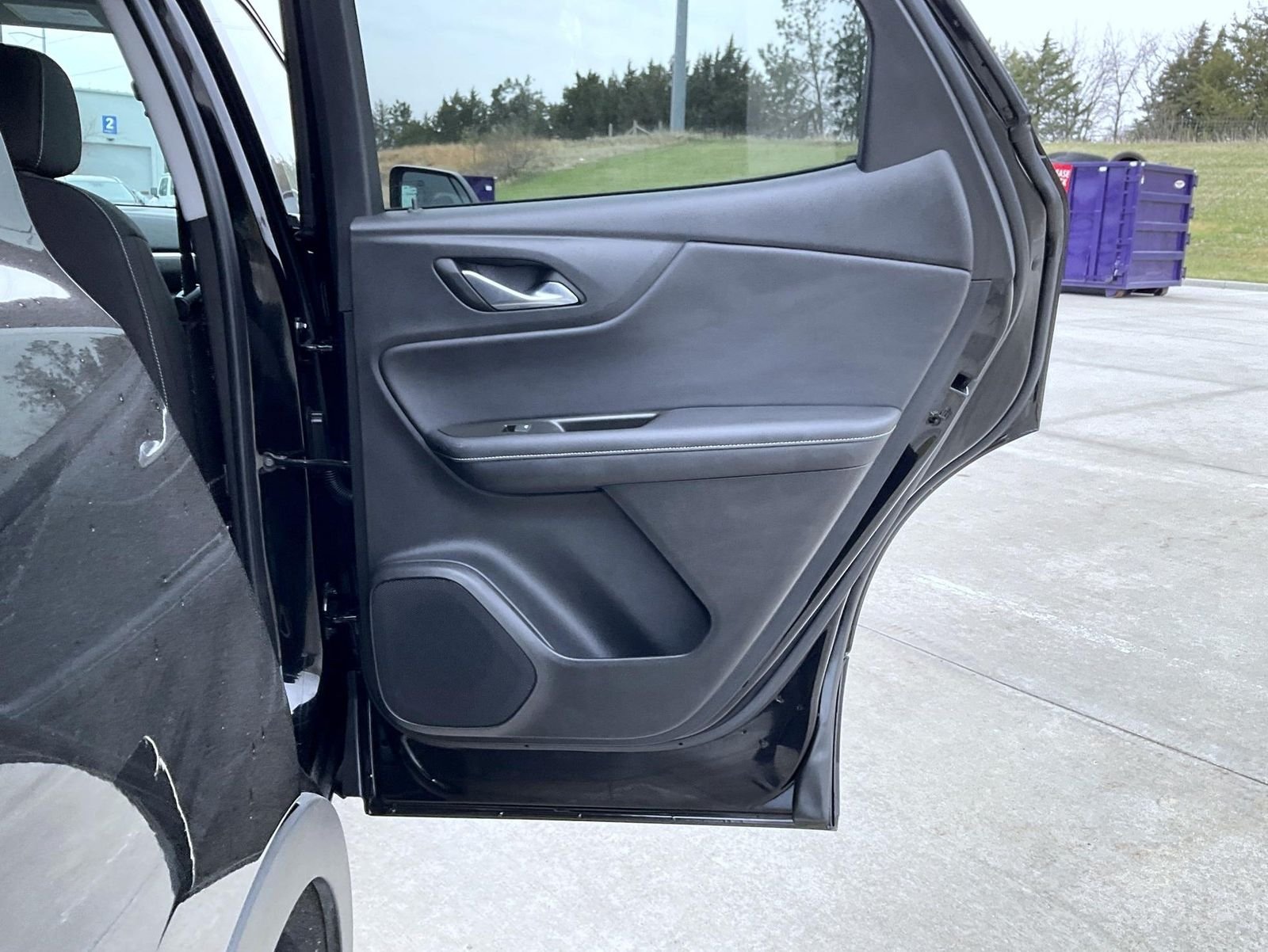 Used 2025 Black Chevrolet 2LT image 21