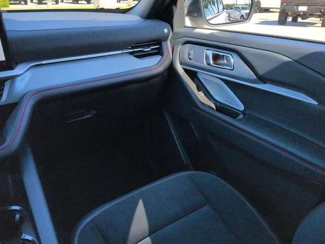 New 2026 Star White Metallic Tri-Coat Ford ST image 17