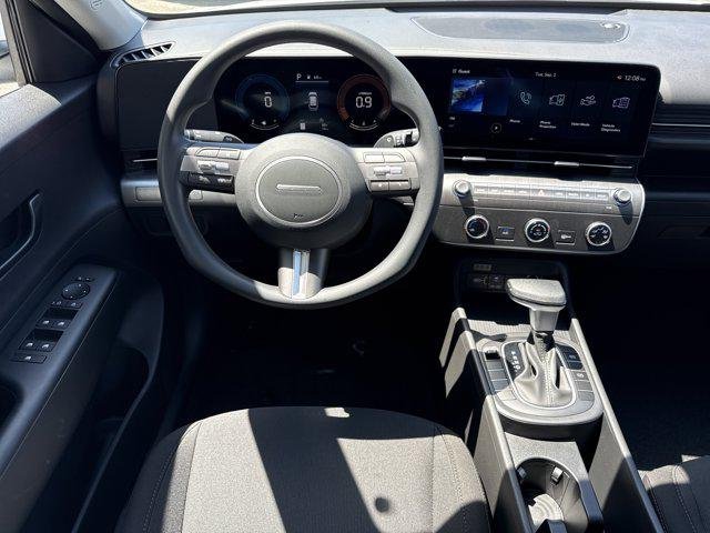 2026 Hyundai Kona SE - Photo 14