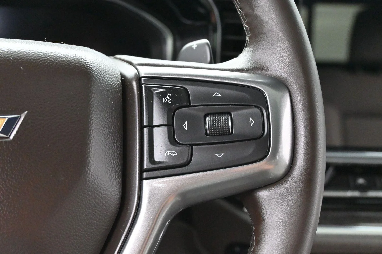 Used 2024 Dark Ash Metallic Chevrolet LTZ image 17