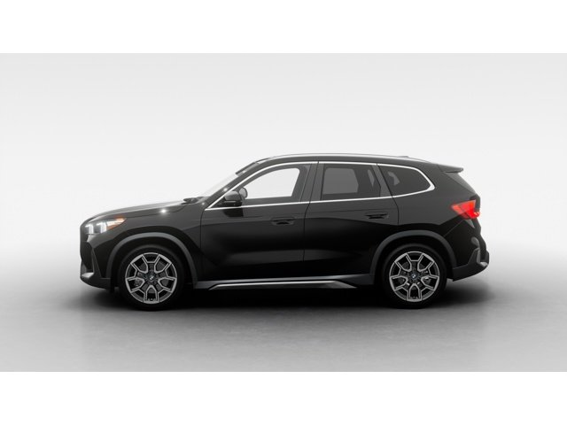 New 2026 Jet Black BMW xDrive28i image 4