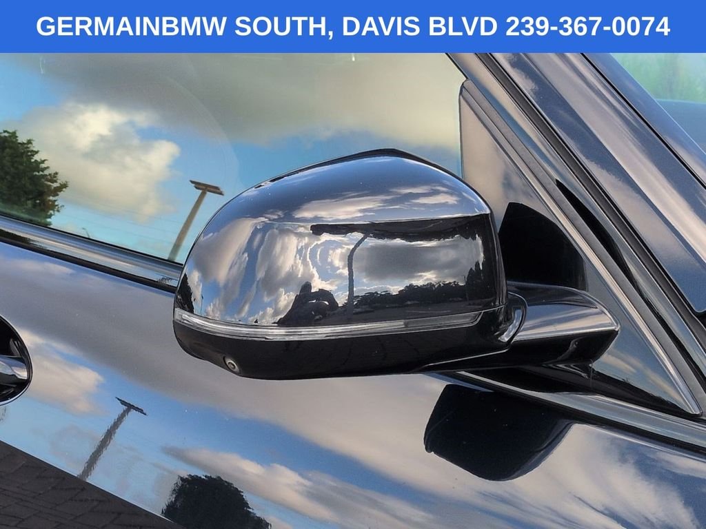 Used 2019 Carbon Black Metallic BMW xDrive50i image 13