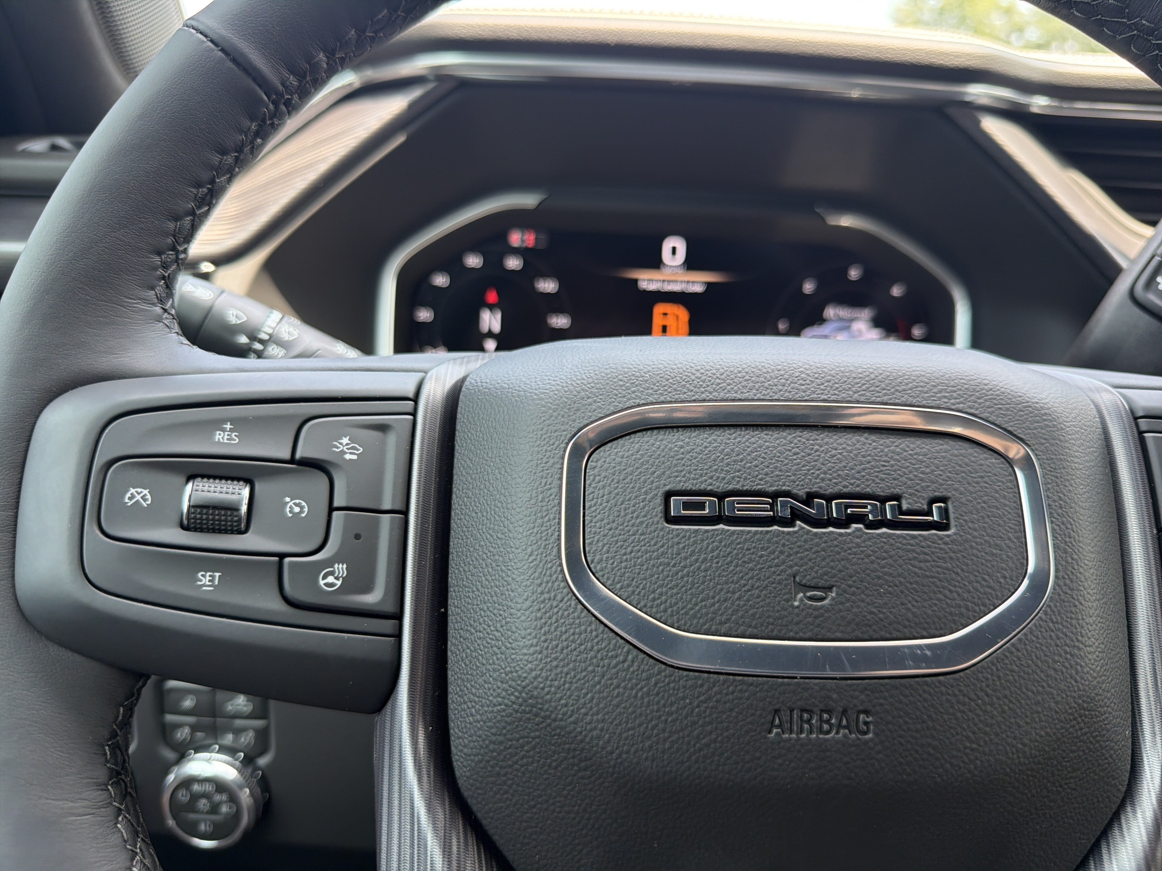 2026 GMC Sierra 2500HD Denali Ultimate - Photo 28